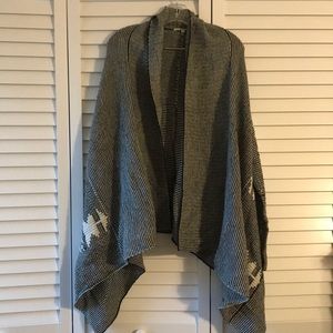 BB Dakota Cardigan